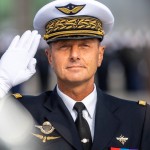 L’Adjudant-chef GUEDON demande des explications au Général GUICHARD commandant  la Gendarmerie de l’Air.